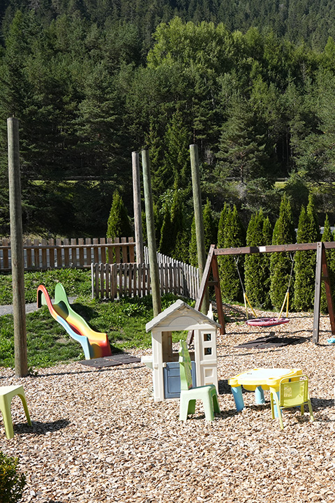 Foto: Falkner, Spielplatz